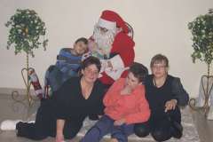 2011-12-spotkanie-noworoczne-mikolaj-008